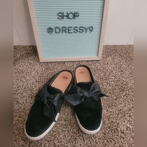 UGG Luci Black Suede Bow Mule Womens 9.5